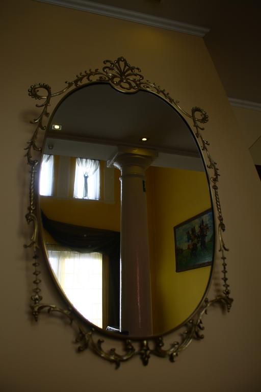 Hotel Polonia Namysłów Buitenkant foto